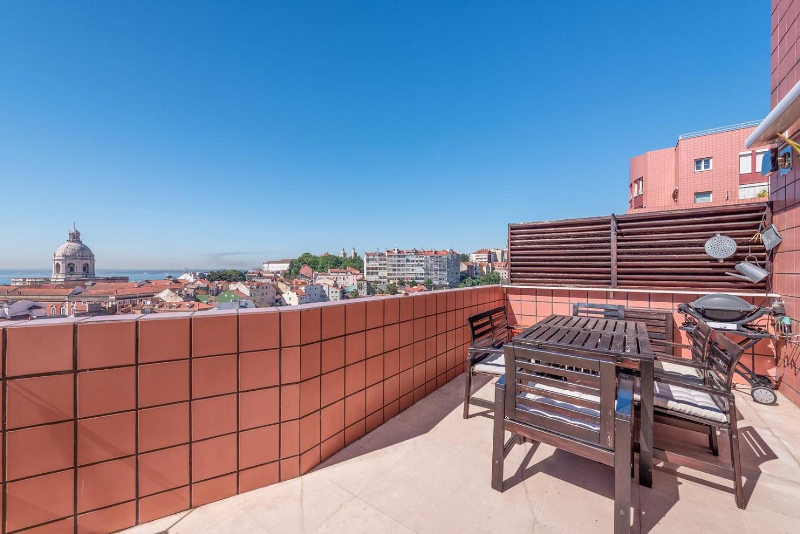 Guestready - Bella Vistas Apartment Lisbon Bagian luar foto